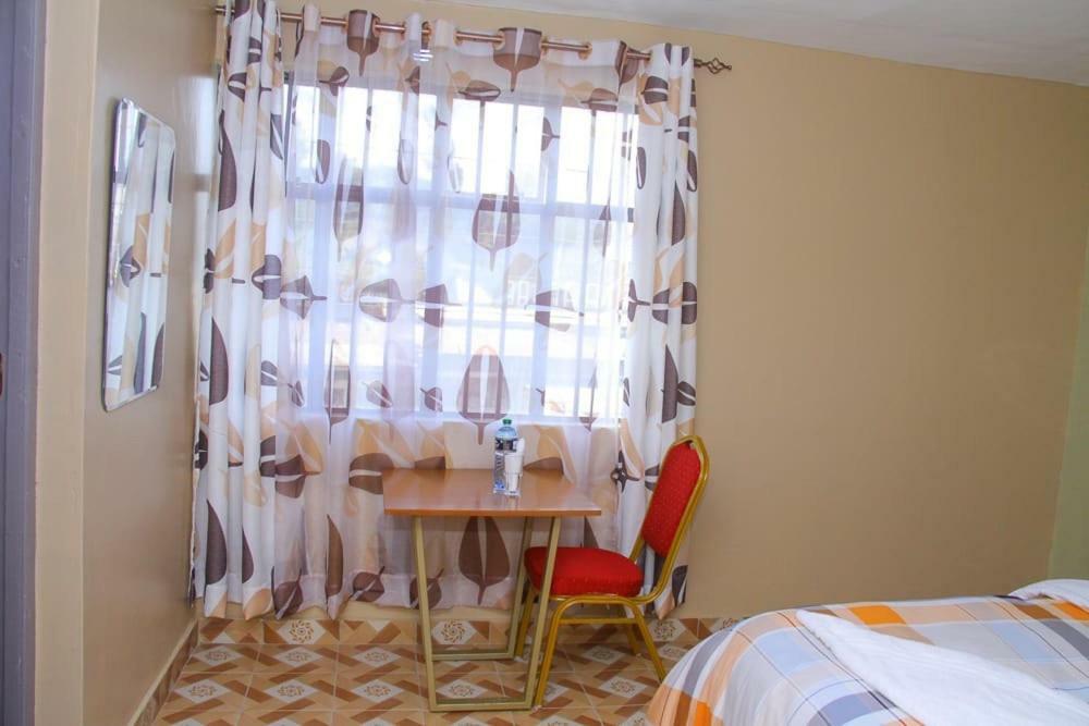 Midlands 033 Hotel Narok エクステリア 写真