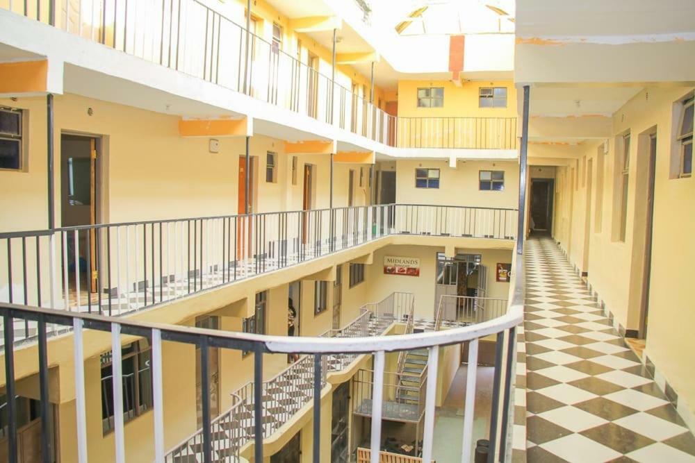 Midlands 033 Hotel Narok エクステリア 写真